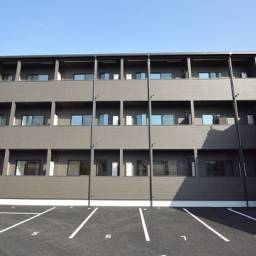 ピーエス西条西本町 西条駅徒歩圏内!
築浅ならではの充実設備で安心・快適な生活!