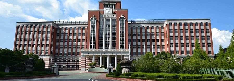 広島国際大学が外国人向けに介護の研修を行う